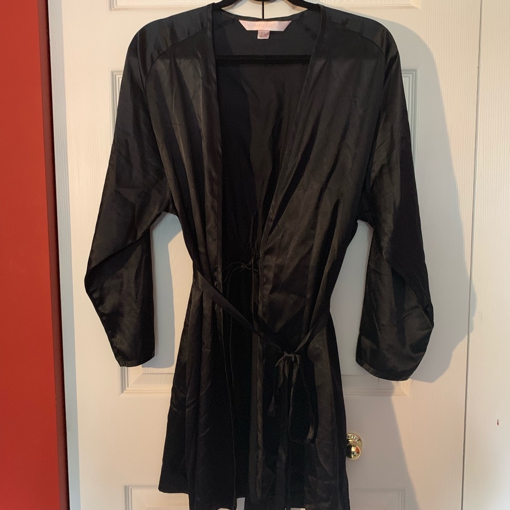 Vintage Victoria’s Secret Satin Robe-OS-EUC